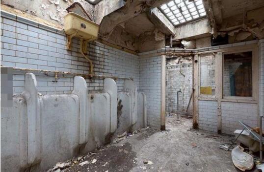 �����b�޸���DƬ